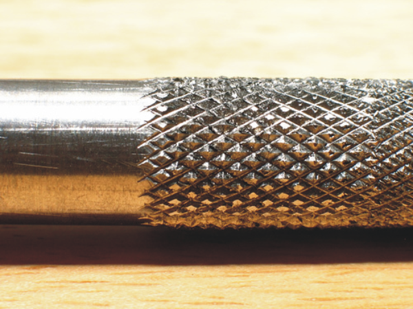 knurled finish